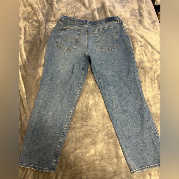 Abercrombie & Fitch Curve Love Ultra High Rise 90s Straight Jean 34short - Picture 2 of 5